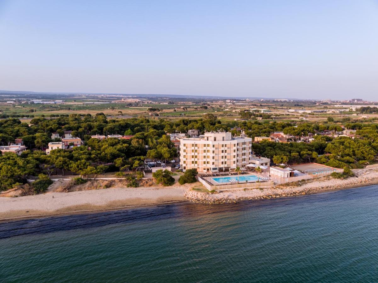 Apulia Hotel Taranto Ara Solis Lido Azzurro Bagian luar foto
