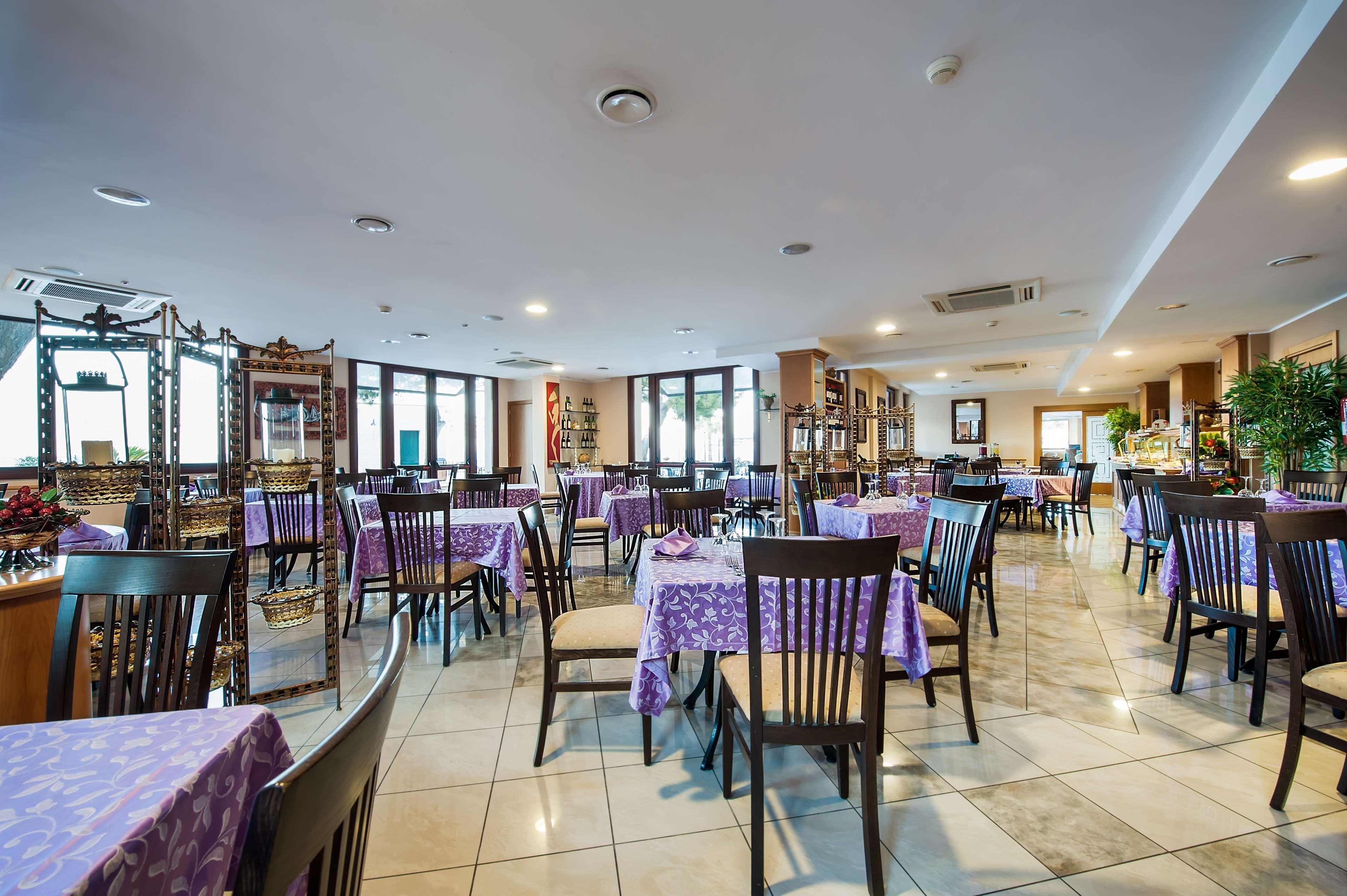 Apulia Hotel Taranto Ara Solis Lido Azzurro Bagian luar foto