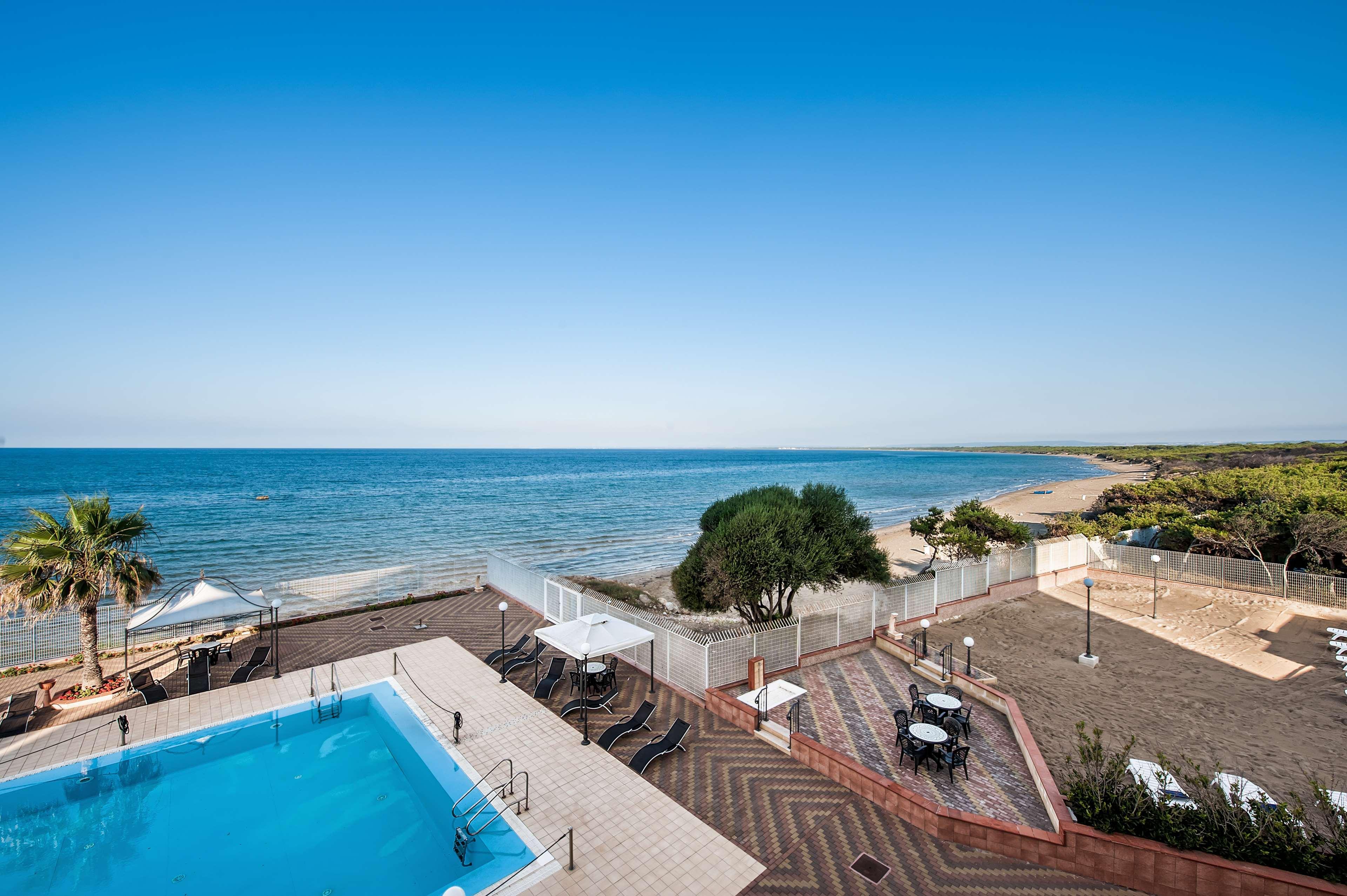 Apulia Hotel Taranto Ara Solis Lido Azzurro Bagian luar foto