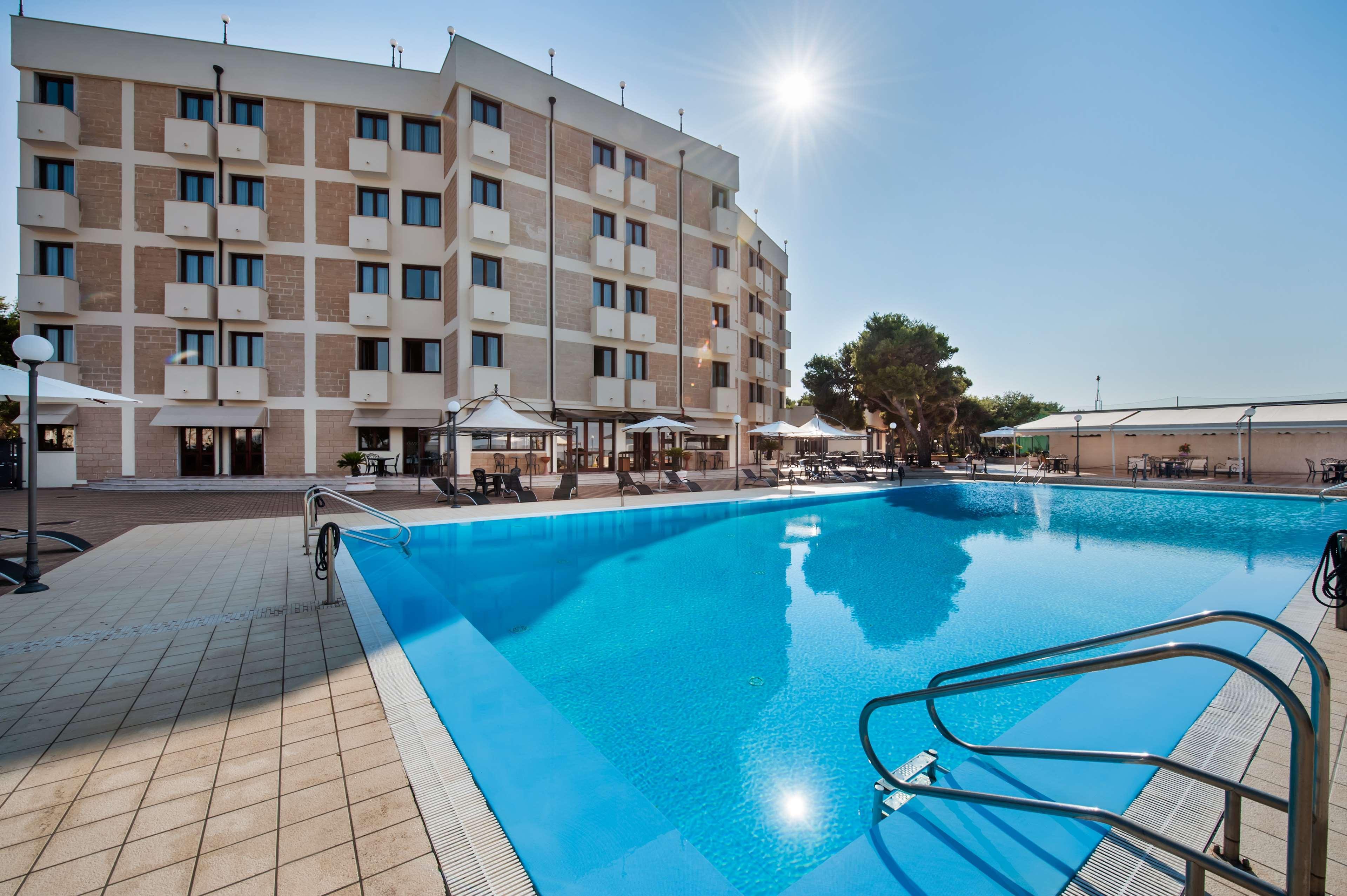 Apulia Hotel Taranto Ara Solis Lido Azzurro Bagian luar foto