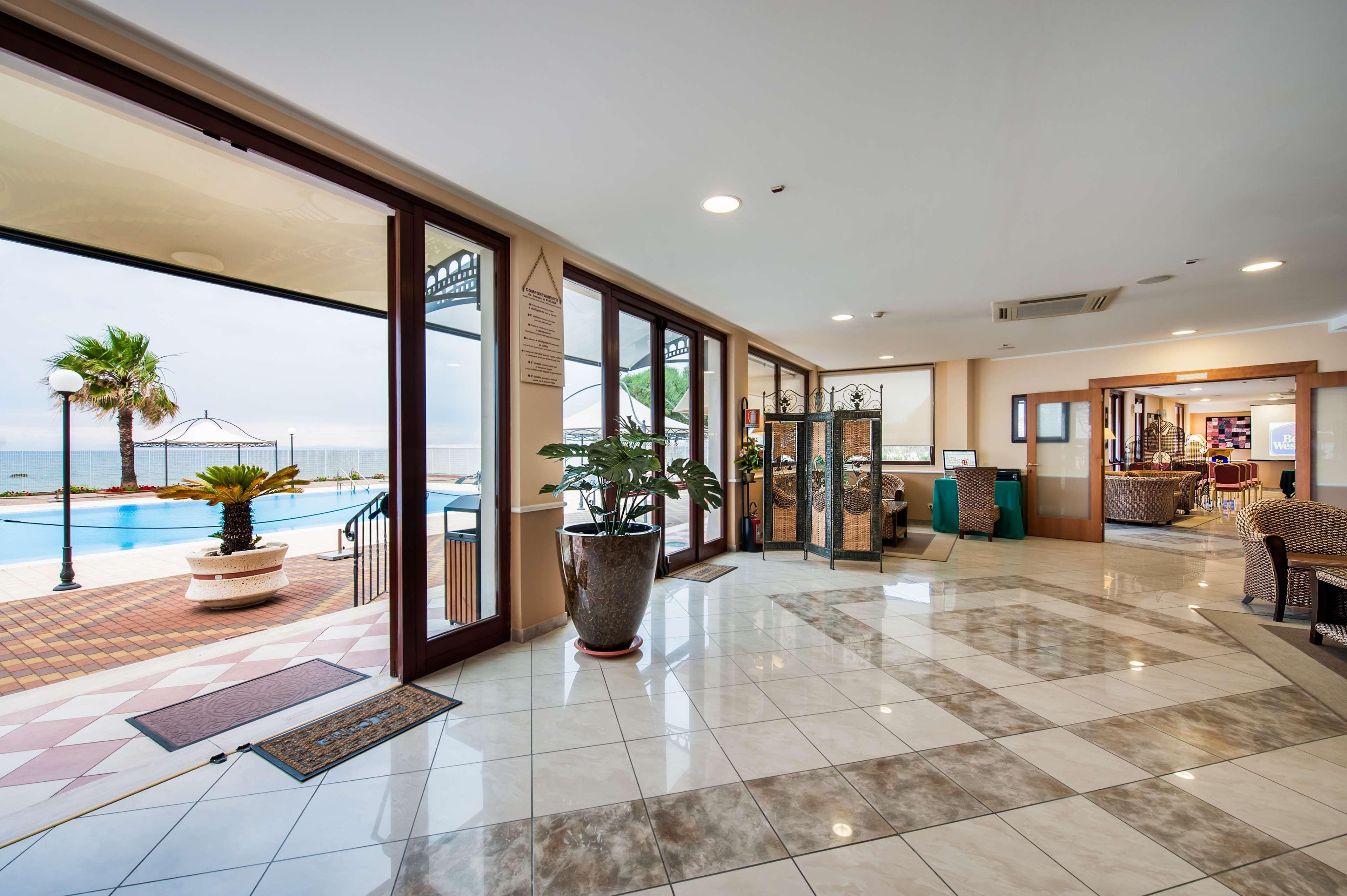 Apulia Hotel Taranto Ara Solis Lido Azzurro Bagian luar foto